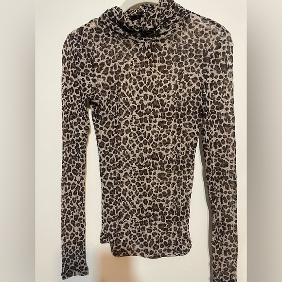 Tristan - Picture 2 of 3